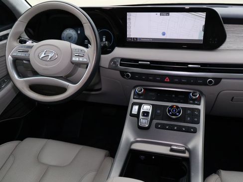 Used 2025 Hyundai Palisade Calligraphy image 10