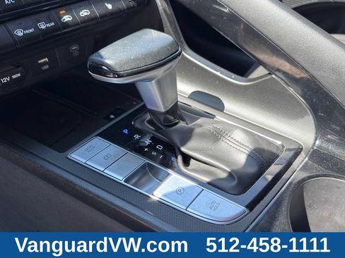 Used 2024 Hyundai Elantra SEL w/ Convenience Package FWD image 12