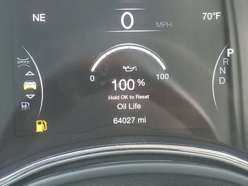 Used 2020 Jeep Grand Cherokee Altitude AWD/4WD image 22