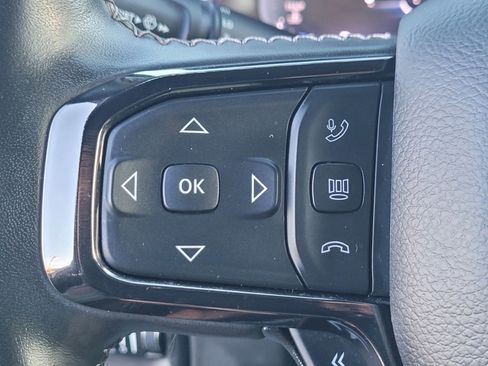 Used 2025 RAM 1500 Limited w/ Trailer Tow Group image 25