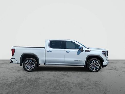 New 2026 GMC Sierra 1500 Denali Ultimate w/ LPO, Black Badging Package AWD/4WD image 9