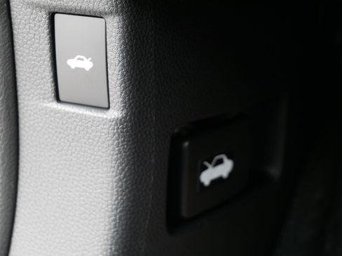 New 2026 Honda Accord LX image 17
