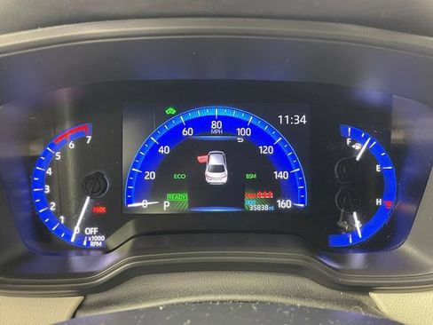 Used 2022 Toyota Corolla LE FWD image 5