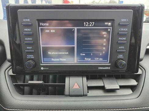 Used 2022 Toyota RAV4 LE image 20