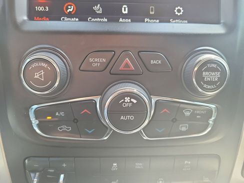 Used 2019 RAM 1500 Classic Warlock AWD/4WD image 18