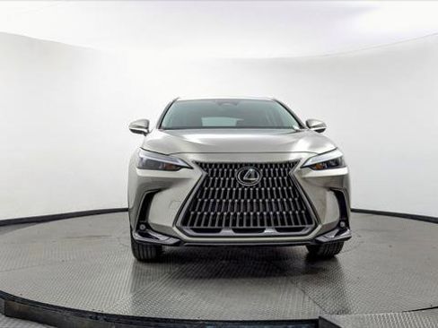 Used 2024 Lexus NX 250 FWD w/ Towing Package (2000 Lbs) image 12