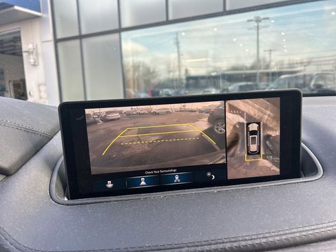 Used 2023 Acura MDX SH-AWD w/ Advance Package image 6