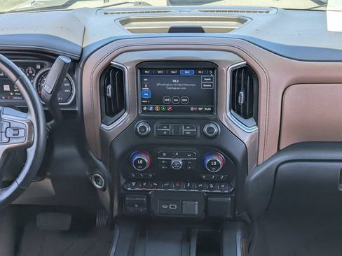 Used 2023 Chevrolet Silverado 2500 High Country w/ Z71 Off-Road Package AWD/4WD image 16