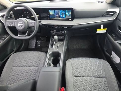 New 2026 Nissan Kicks SV w/ SV Premium Package image 24