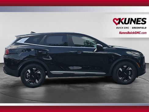 Used 2026 Kia Sportage LX FWD image 12
