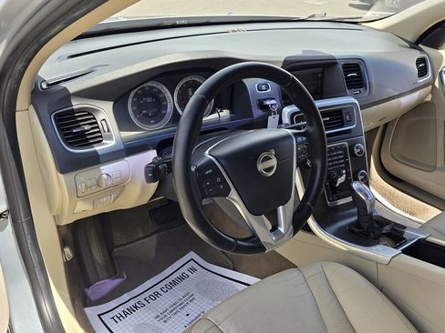 Used 2013 Volvo S60 T5 FWD image 5