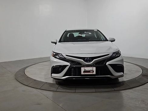 Used 2024 Toyota Camry XSE w/ Cold Weather Package image 8