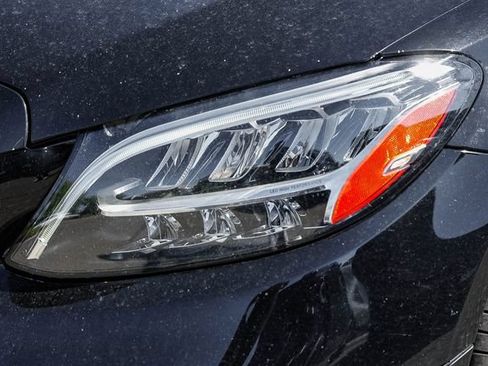 Used 2020 Mercedes-Benz C 300 Sedan image 8