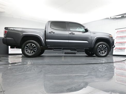 Used 2022 Toyota Tacoma TRD Sport image 38