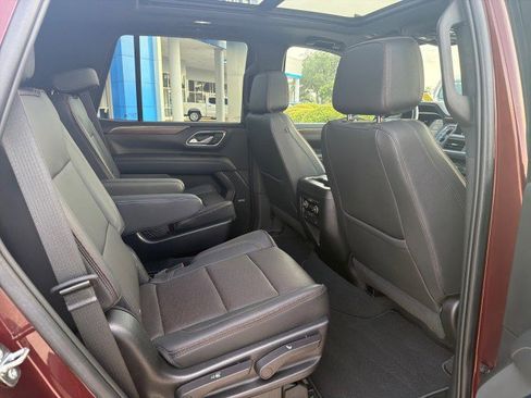 Used 2022 Chevrolet Tahoe High Country image 18