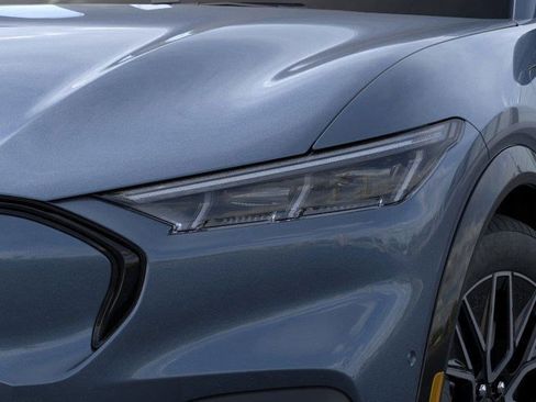 New 2024 Ford Mustang Mach-E Premium image 40