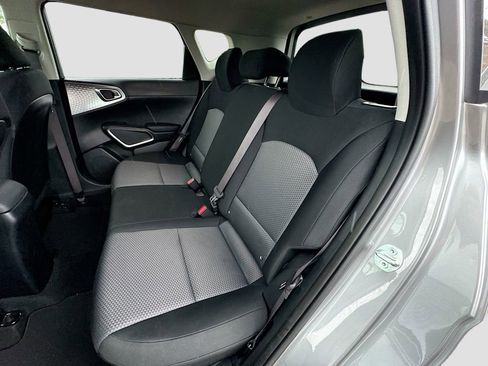 Used 2025 Kia Soul LX w/ LX Technology Package image 22