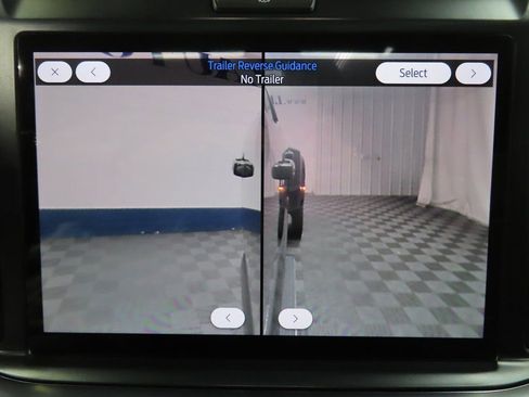 Used 2025 Ford F450 Platinum AWD/4WD image 23