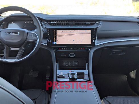 New 2026 Jeep Grand Cherokee L Limited AWD/4WD image 16