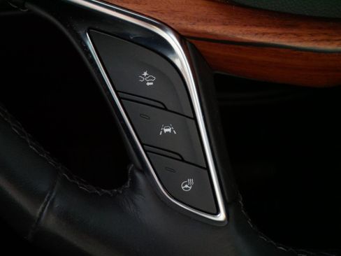 Used 2023 Cadillac XT5 Premium Luxury image 26