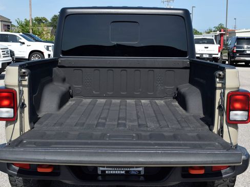 Used 2022 Jeep Gladiator Mojave w/ Trailer Tow Package AWD/4WD image 20