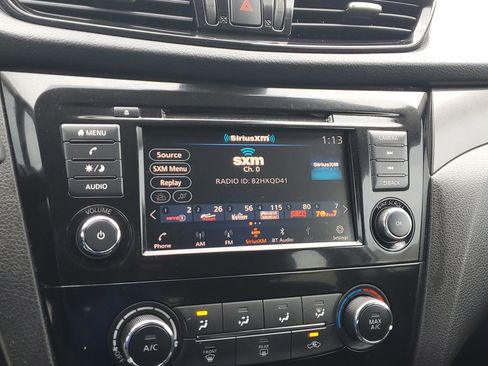 Used 2021 Nissan Rogue Sport S image 19