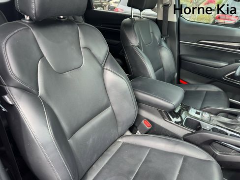 Certified 2024 Kia Telluride S FWD image 25