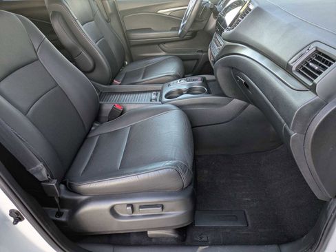 Certified 2023 Honda Passport EX-L image 22