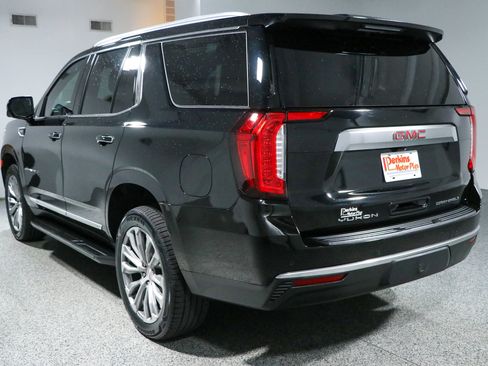 Used 2021 GMC Yukon Denali AWD/4WD image 9