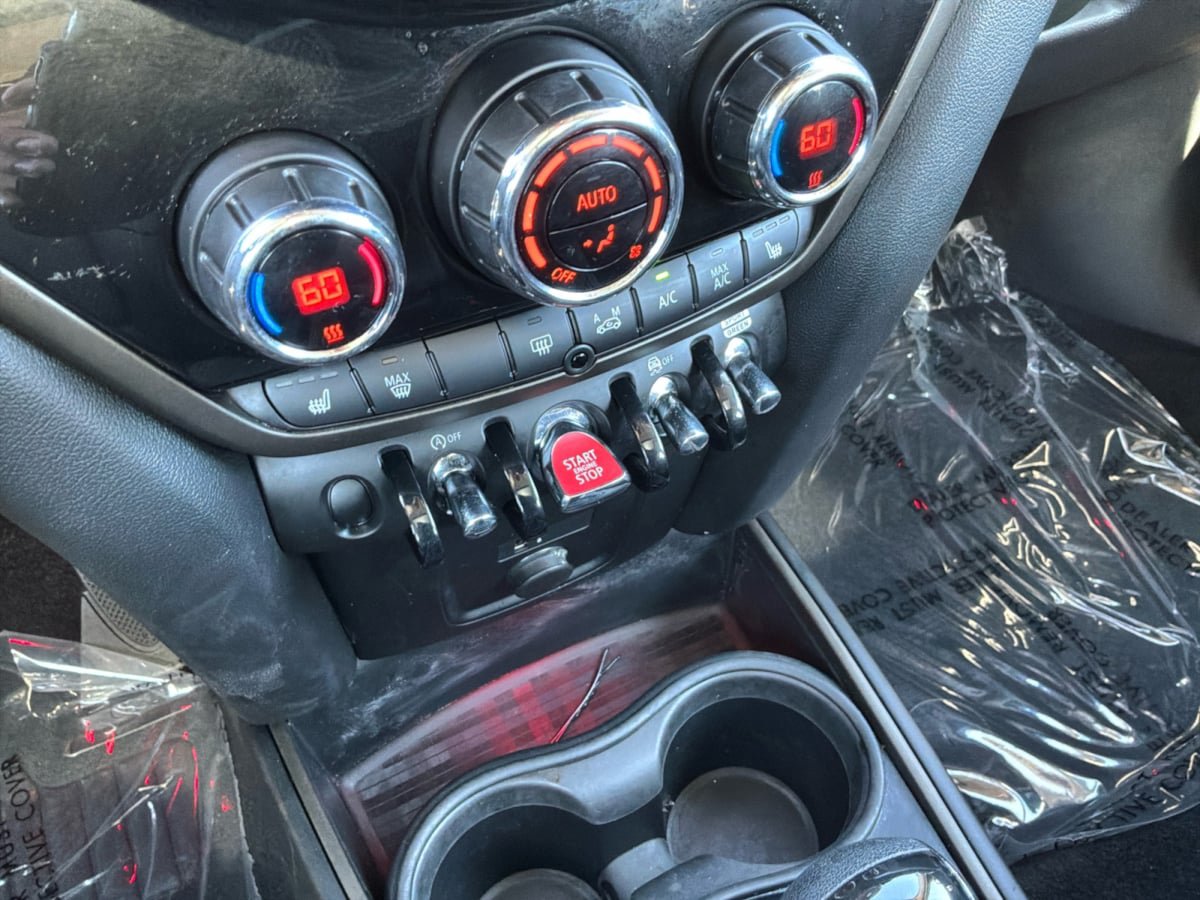 Used 2024 MINI Cooper Countryman S FWD image 18