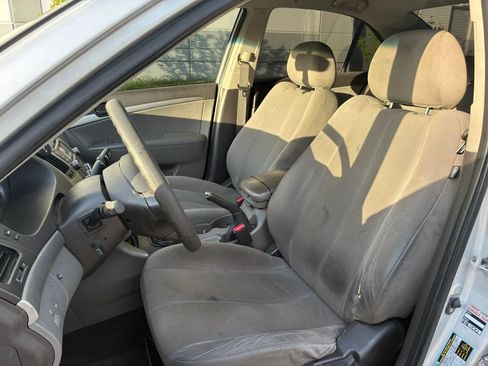 Used 2009 Hyundai Sonata GLS FWD image 10