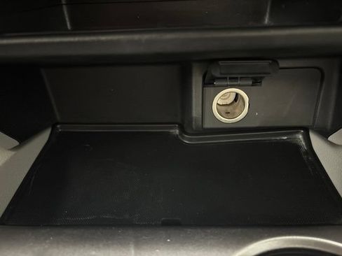 Used 2016 Honda Pilot LX image 27