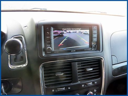 Certified 2017 Dodge Grand Caravan SE w/ Power Window Group image 19