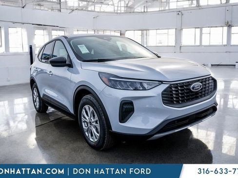 New 2026 Ford Escape Active w/ Cold Weather Package FWD image 36
