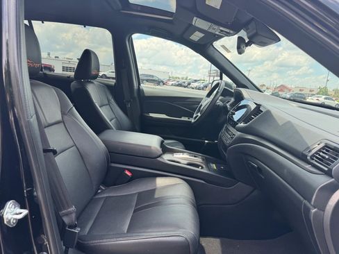Certified 2024 Honda Passport TrailSport image 18