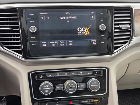 Used 2018 Volkswagen Atlas SEL Premium AWD/4WD image 22