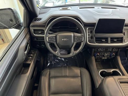 Certified 2024 Chevrolet Tahoe RST w/ Luxury Package AWD/4WD image 5