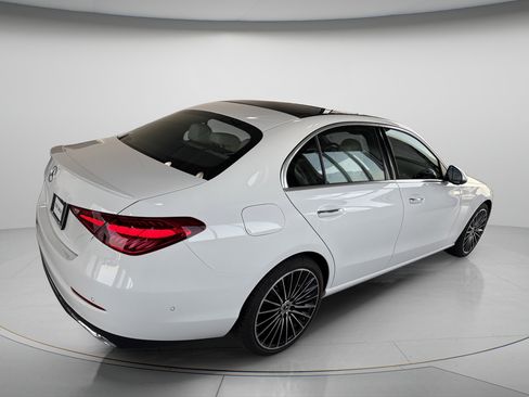 Certified 2026 Mercedes-Benz C 300 Sedan image 5