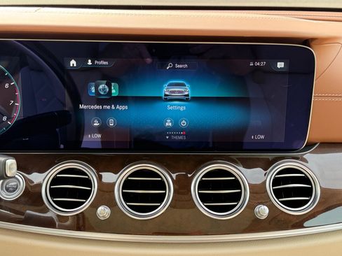 Used 2022 Mercedes-Benz E 450 4MATIC Sedan image 14