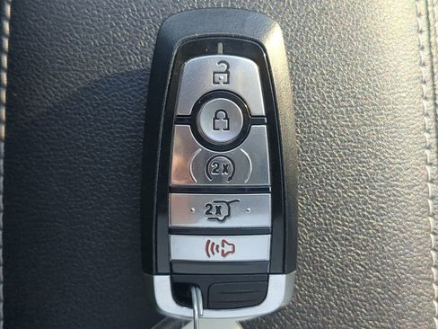 Used 2022 Ford Escape Titanium w/ Class II Trailer Tow Package AWD/4WD image 28