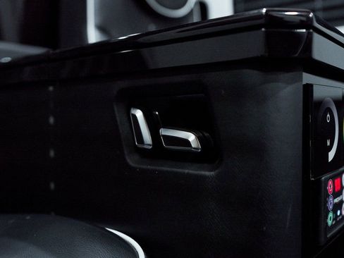 Used 2017 Mercedes-Benz Sprinter 3500 image 65