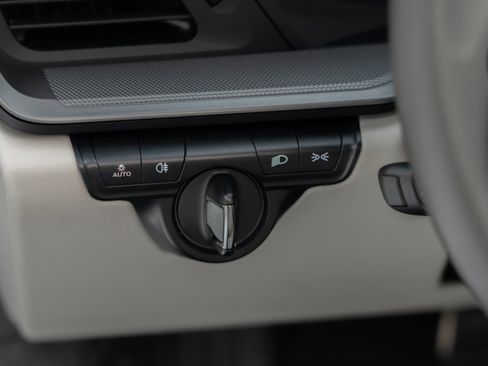 Certified 2024 Porsche 911 Carrera 4S image 28