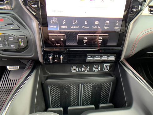 New 2026 RAM 1500 RHO image 17