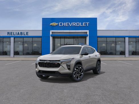 New 2026 Chevrolet Trax RS w/ Sunroof Package FWD image 8