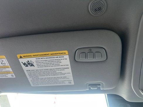 Used 2023 Ford Explorer Limited w/ Limited Technology Package image 37