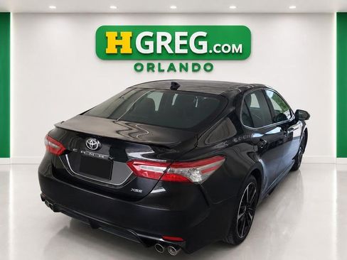 Used 2019 Toyota Camry XSE FWD image 2