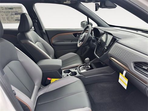 Used 2025 Subaru Forester Sport image 15