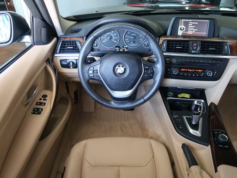 Used 2014 BMW 328i Sedan RWD image 14