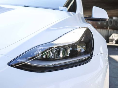 Used 2024 Tesla Model Y 2WD image 7