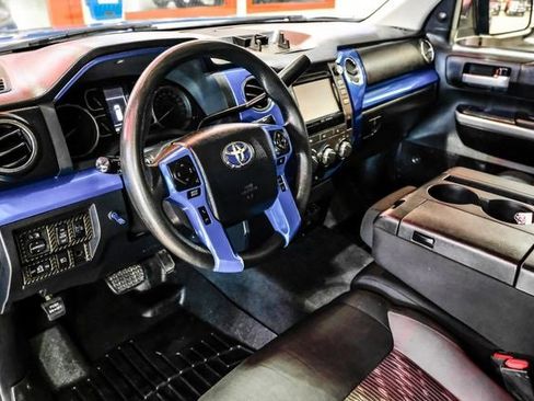 Used 2018 Toyota Tundra SR5 image 5